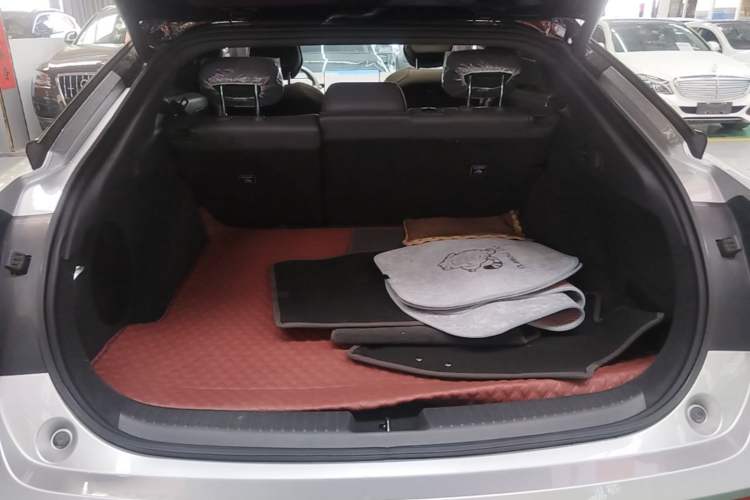 Used XPeng P7+ 2024 Long-Range Max Trunk
