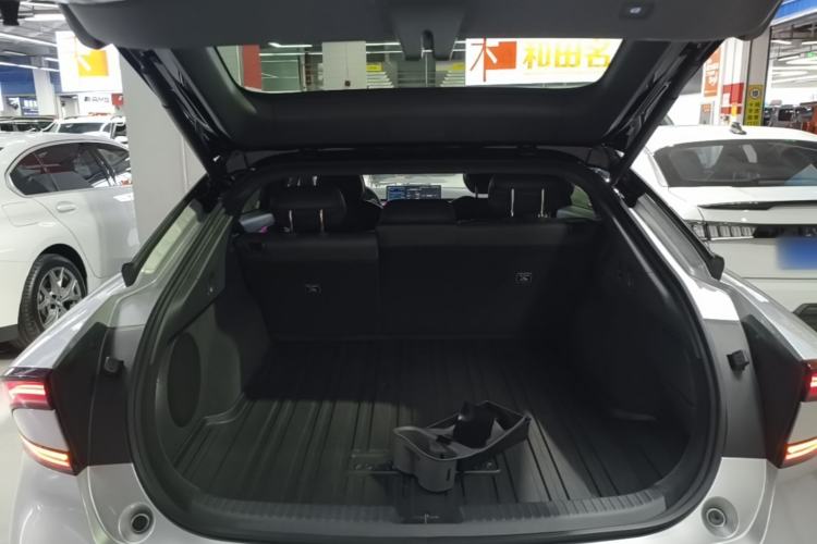 Used XPeng P7+ 2024 Long-Range Max Trunk