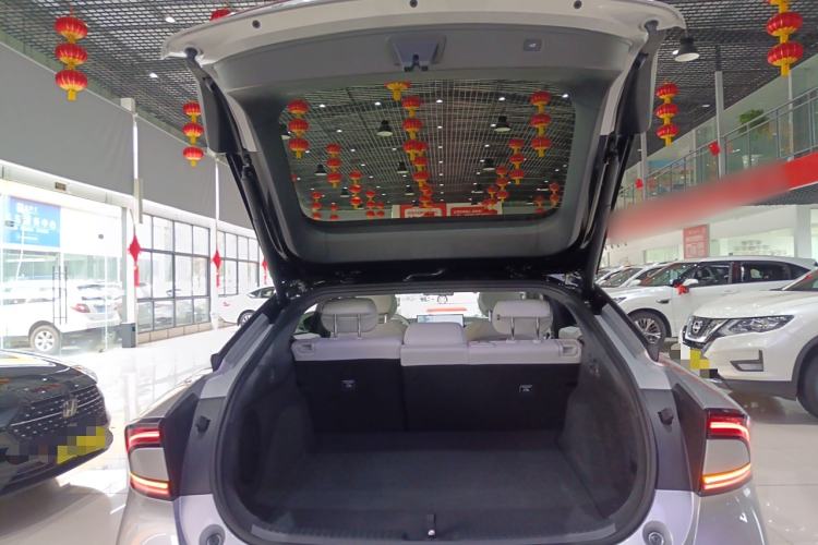 Used XPeng P7+ 2024 Long-Range Max Trunk