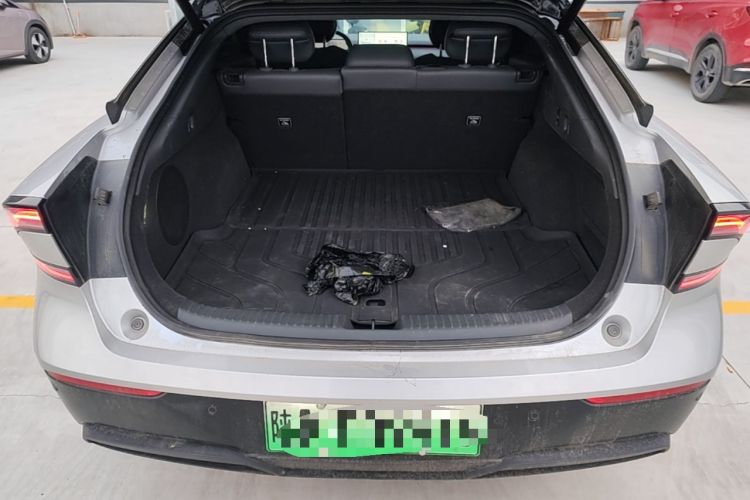 Used XPeng P7+ 2024 Long-Range Max Trunk