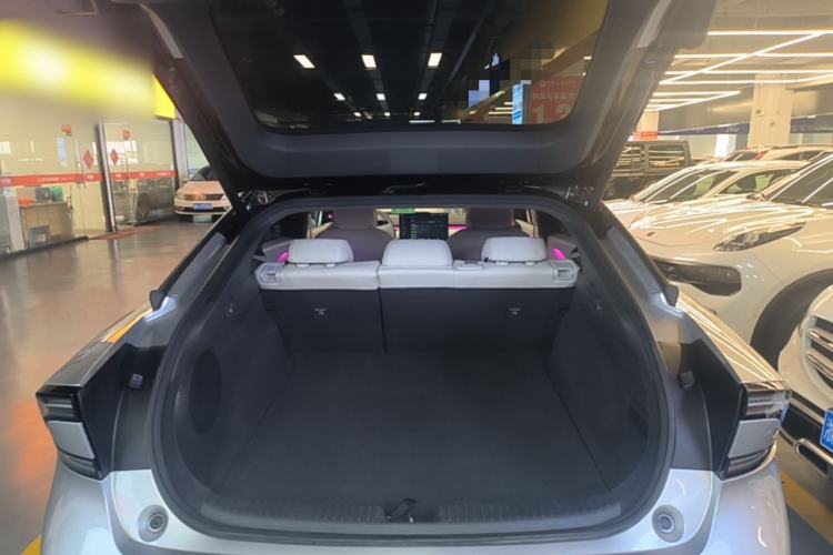 Used XPeng P7+ 2024 Ultra-Long Range Max Trunk