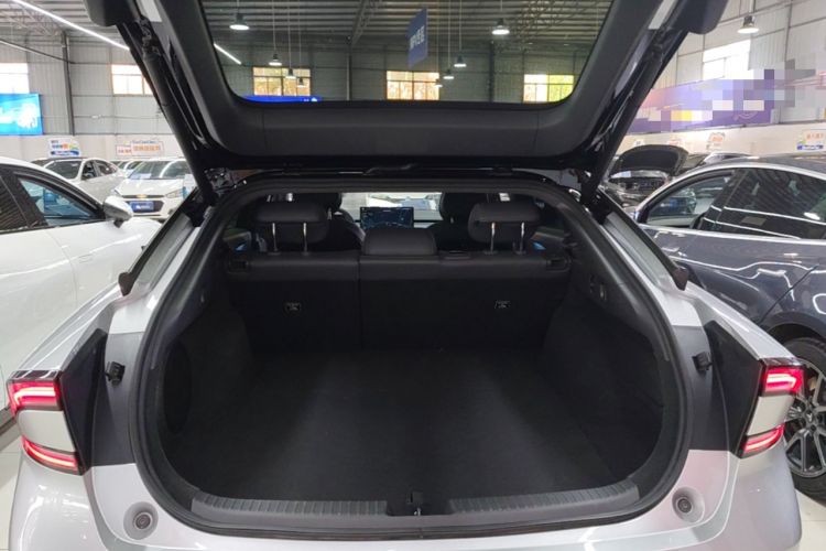 Used XPeng P7+ 2024 Ultra-Long Range Max Trunk