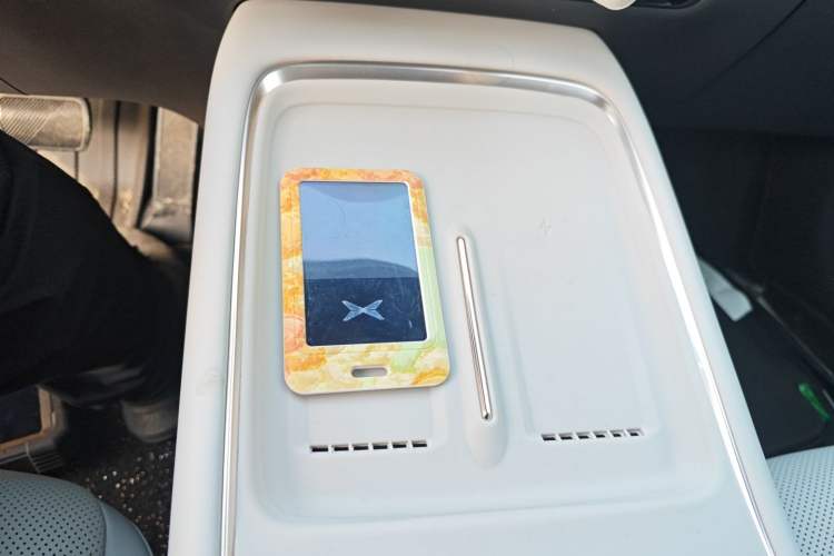 Used XPeng P7+ 2024 Ultra-Long Range Max Vehicle Key
