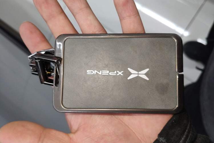 Used XPeng P7+ 2024 Ultra-Long Range Max Vehicle Key