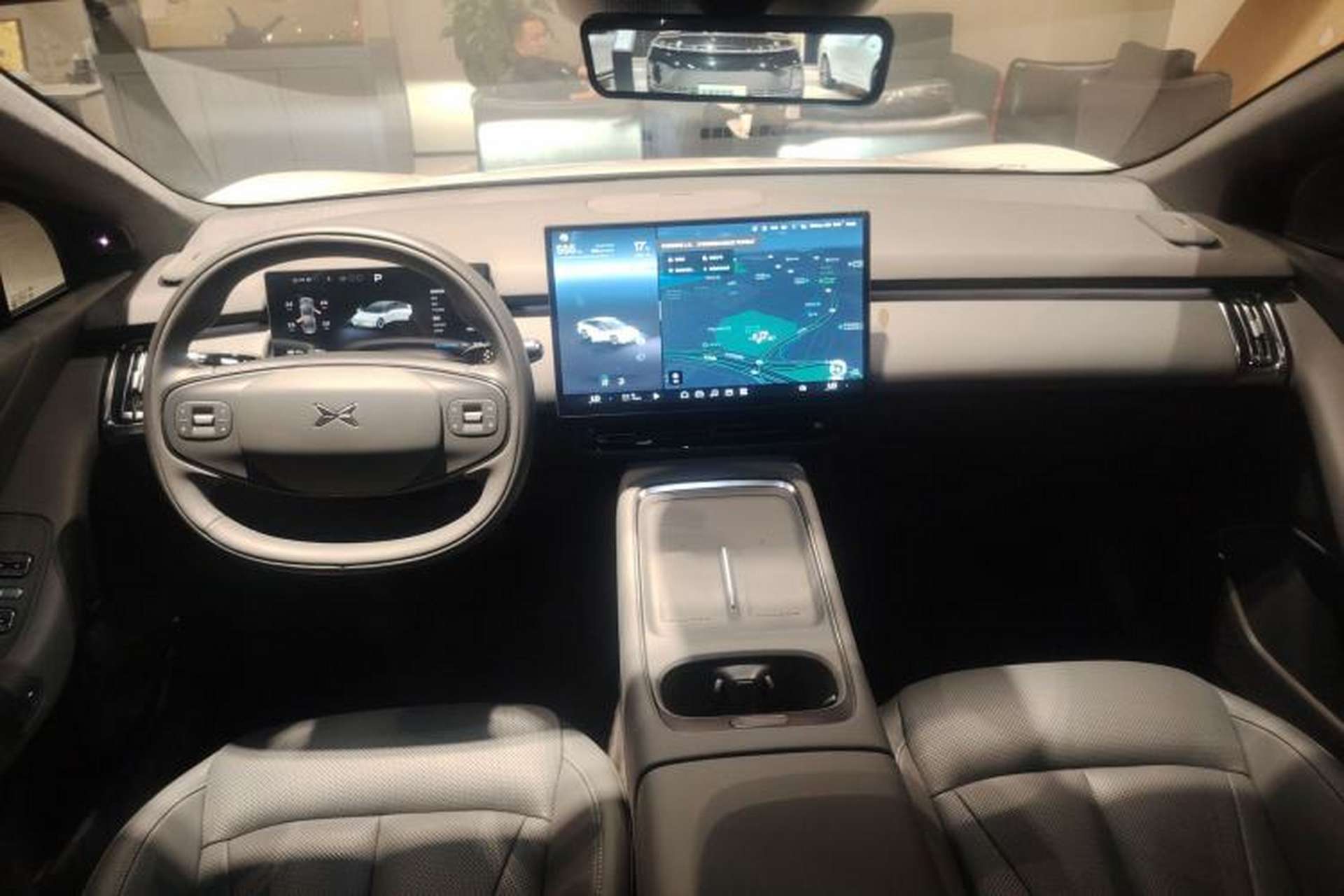 Used XPeng P7+ 2024 Long-Range Max Center Console
