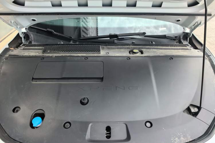 Used XPeng P7+ 2024 Long-Range Max Engine Bay