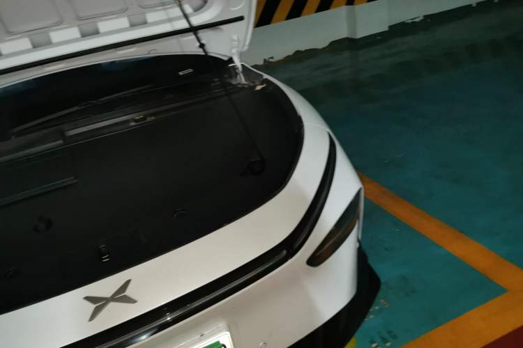 Used XPeng P7+ 2024 Long-Range Max Engine Bay Left
