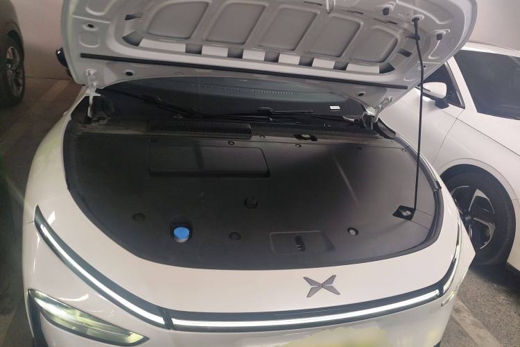Used XPeng P7+ 2024 Long-Range Max Engine Bay