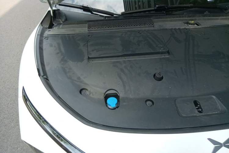 Used XPeng P7+ 2024 Long-Range Max Engine Bay Right