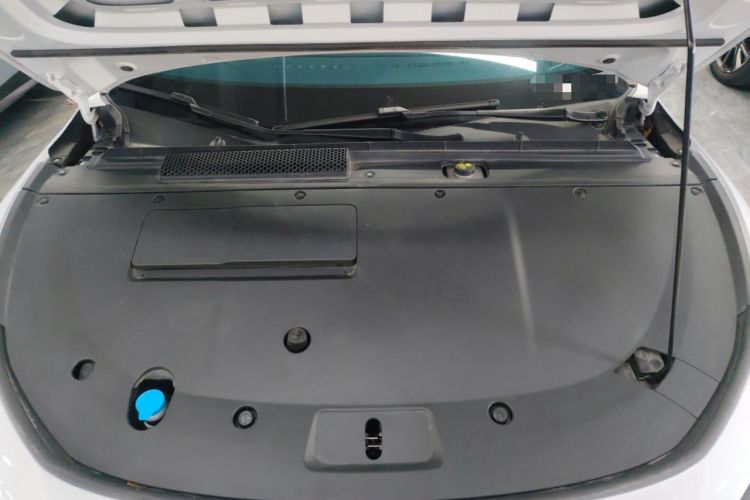 Used XPeng P7+ 2024 Long-Range Max Engine Bay