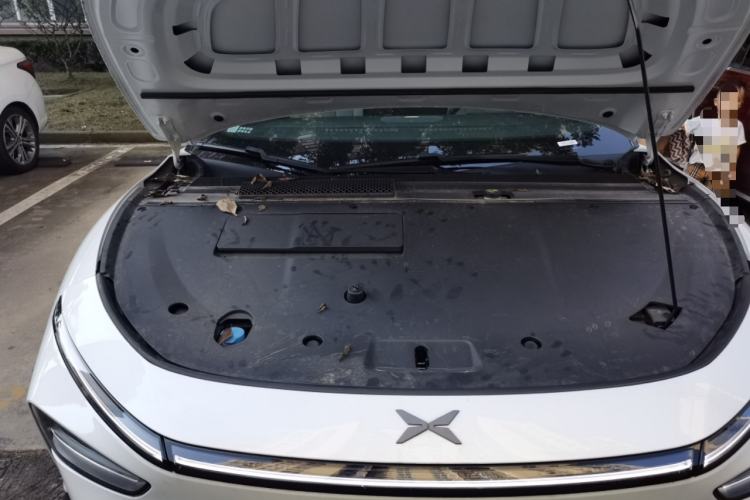 Used XPeng P7+ 2024 Ultra-Long Range Max Engine Bay