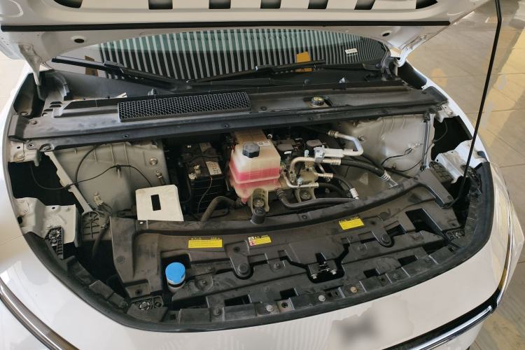 Used XPeng P7+ 2024 Long-Range Max Engine Bay