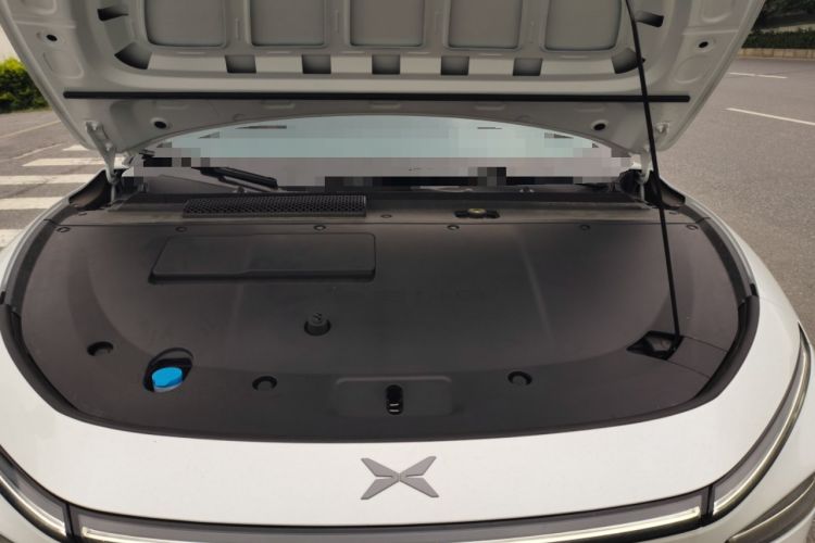 Used XPeng P7+ 2024 Long-Range Max Engine Bay