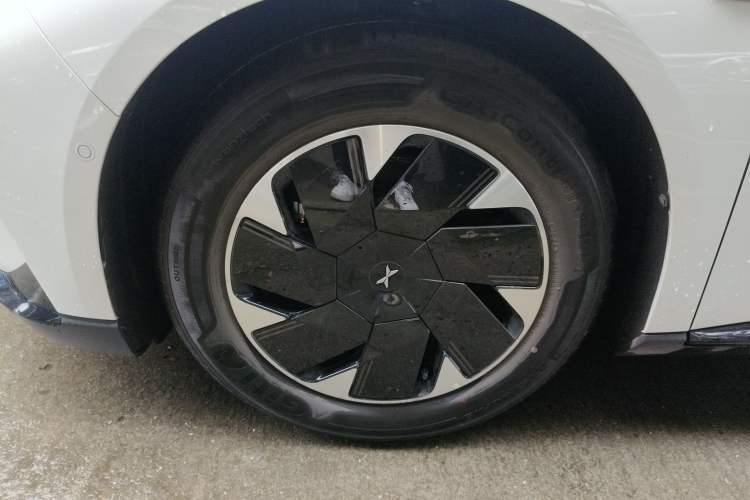 Used XPeng P7+ 2024 Long-Range Max Exterior 2
