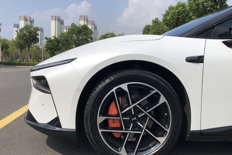 Used XPeng P7+ 2024 Long-Range Max Exterior 5