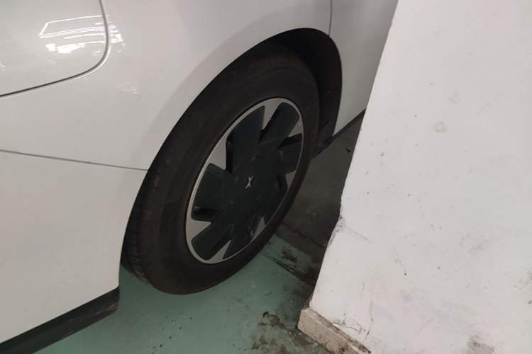 Used XPeng P7+ 2024 Long-Range Max Exterior 5