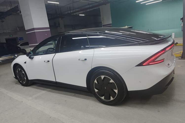 Used XPeng P7+ 2024 Long-Range Max Exterior 5