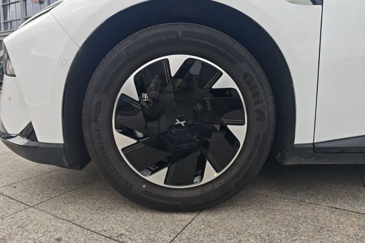 Used XPeng P7+ 2024 Long-Range Max Exterior 8