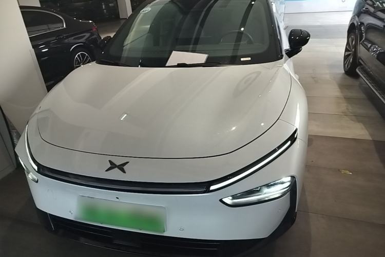 Used XPeng P7+ 2024 Ultra-Long Range Max Front