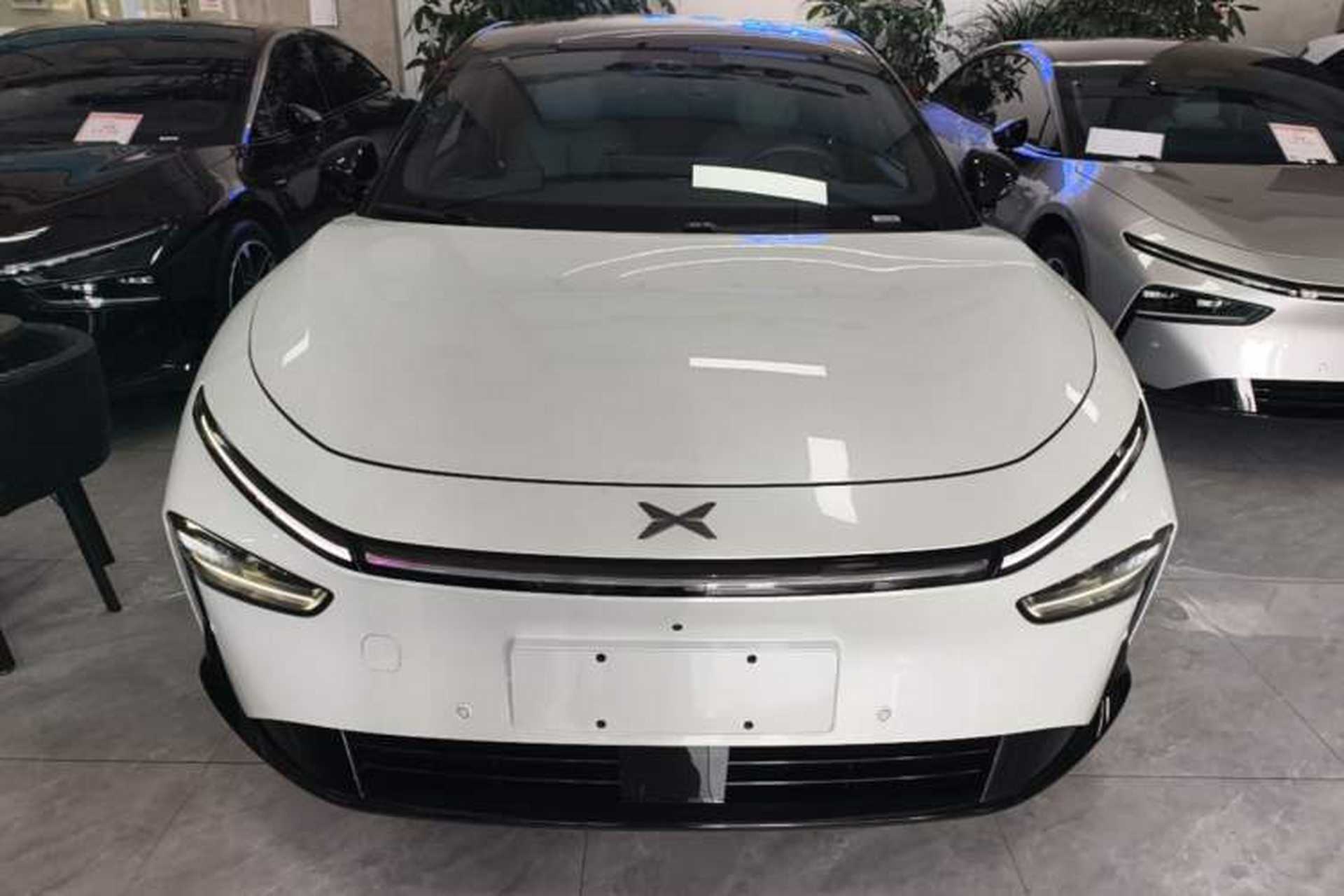 Used XPeng P7+ 2024 Long-Range Max Front