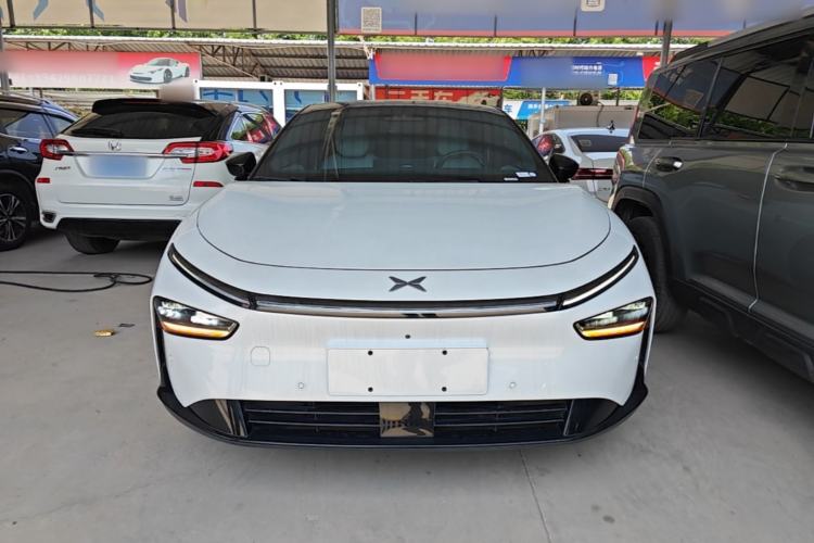 Used XPeng P7+ 2024 Long-Range Max Front