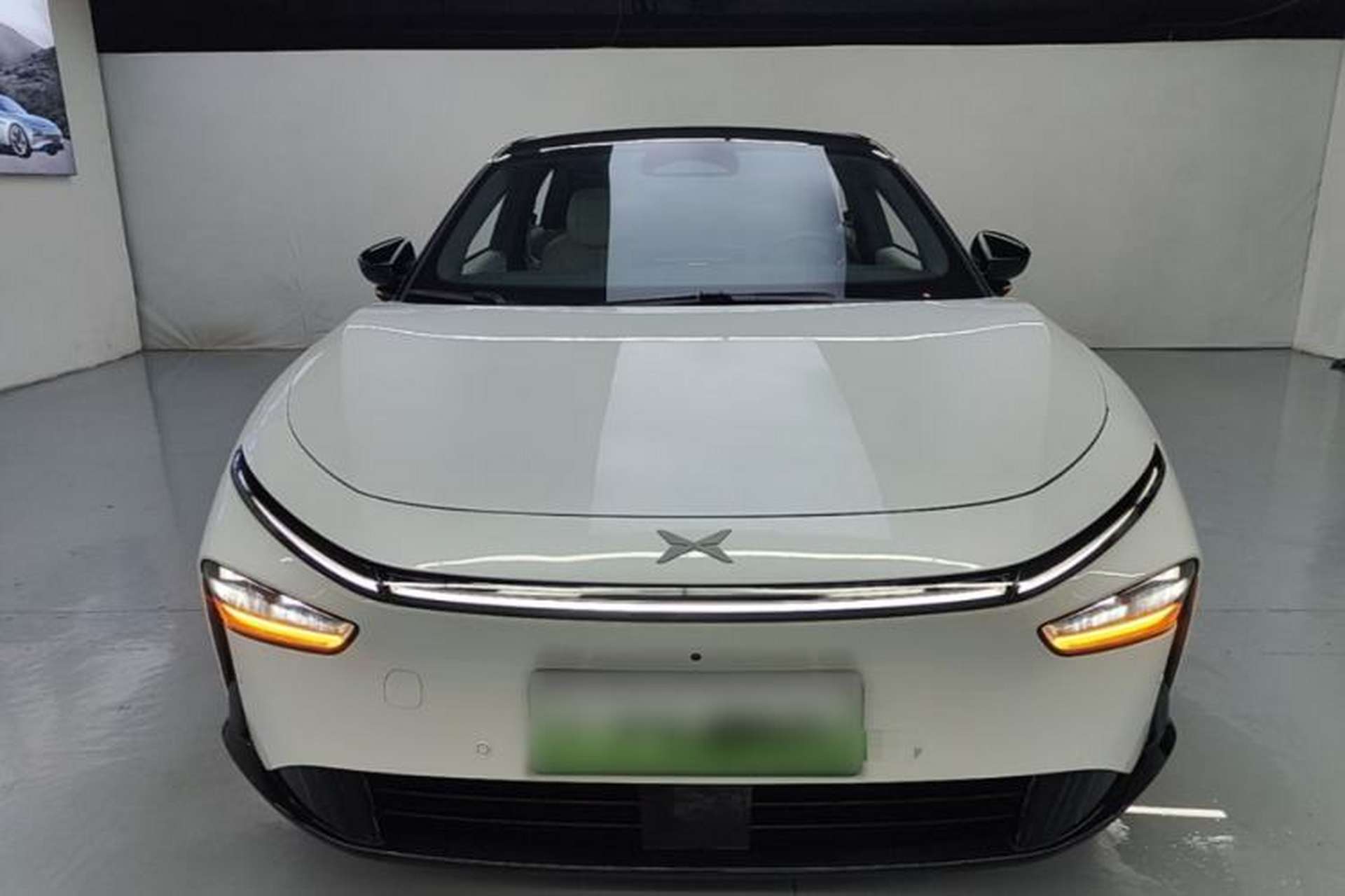 Used XPeng P7+ 2024 Long-Range Max Front