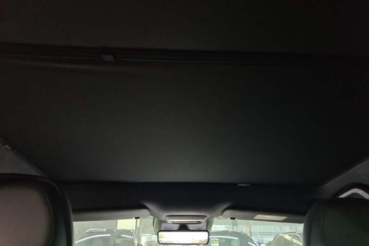 Used XPeng P7+ 2024 Long-Range Max Headliner