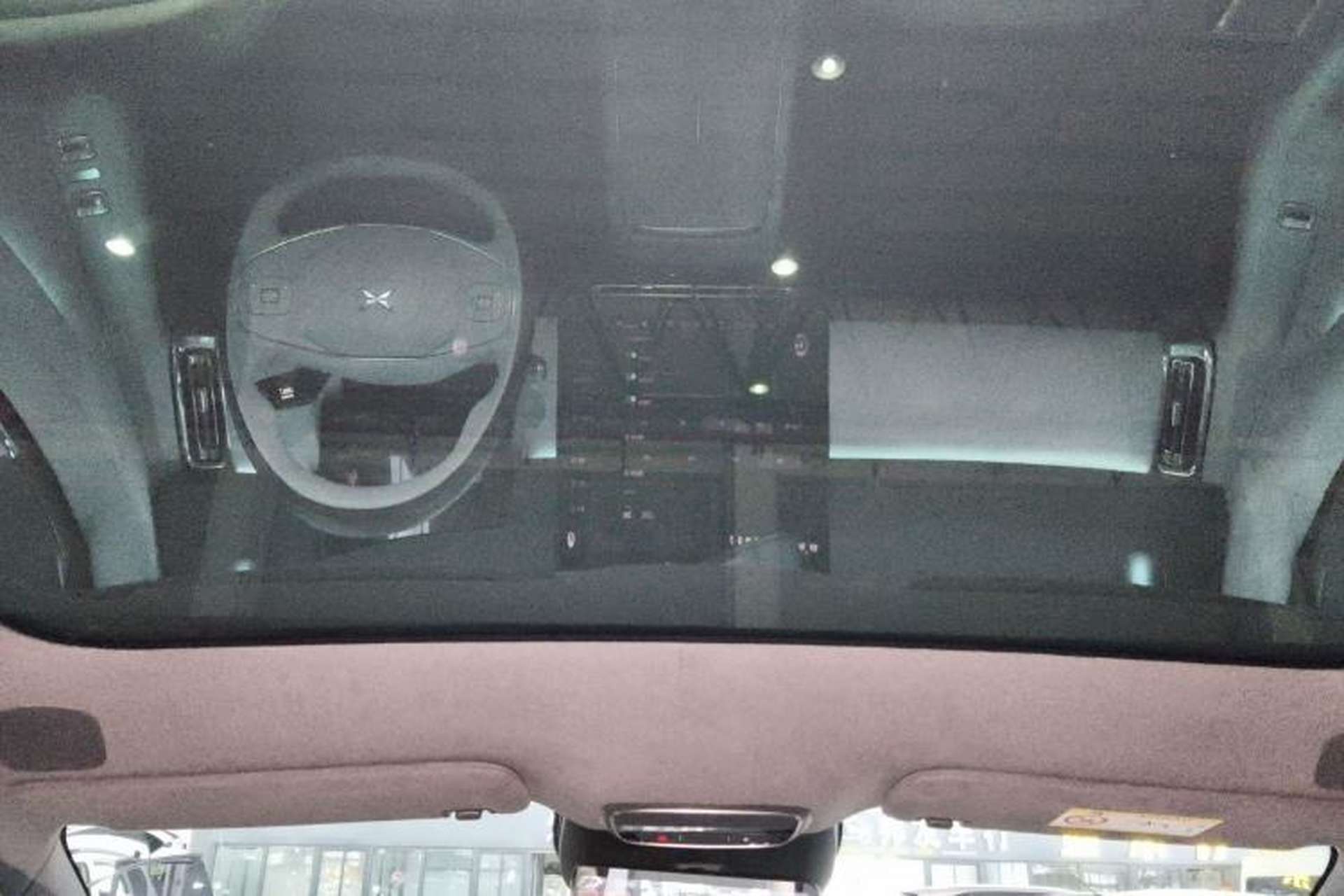 Used XPeng P7+ 2024 Long-Range Max Headliner