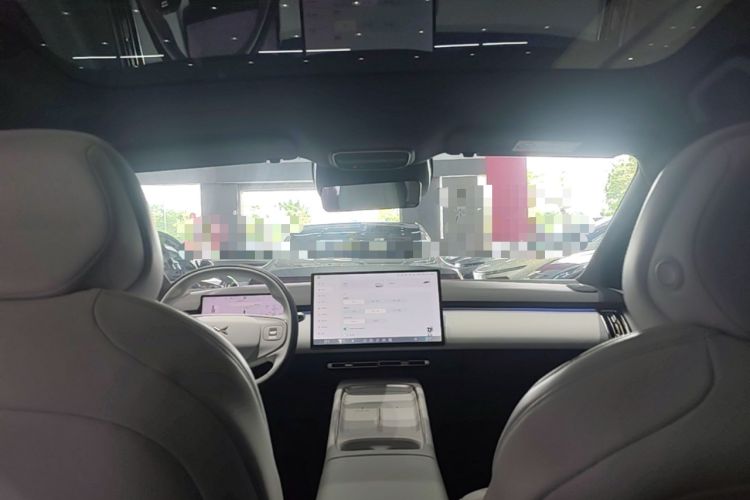 Used XPeng P7+ 2024 Ultra-Long Range Max Headliner