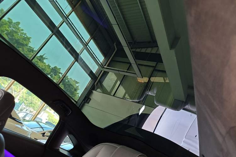 Used XPeng P7+ 2024 Ultra-Long Range Max Headliner