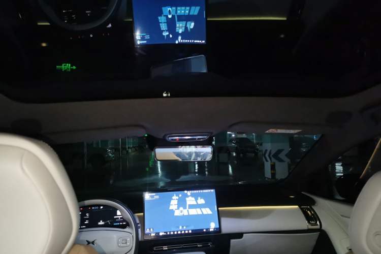 Used XPeng P7+ 2024 Long-Range Max Headliner
