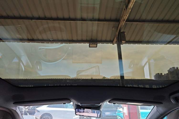 Used XPeng P7+ 2024 Long-Range Max Headliner