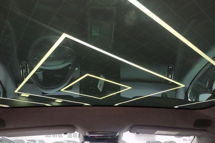 Used XPeng P7+ 2024 Long-Range Max Headliner