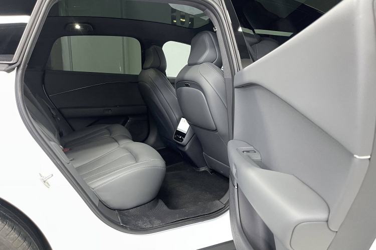 Used XPeng P7+ 2024 Long-Range Max Interior 10