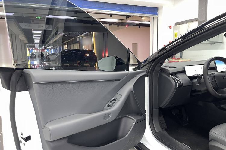 Used XPeng P7+ 2024 Long-Range Max Interior 11