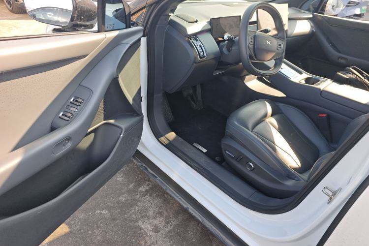 Used XPeng P7+ 2024 Long-Range Max Interior 3