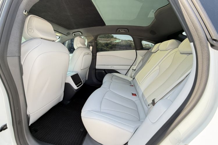 Used XPeng P7+ 2024 Long-Range Max Interior 3