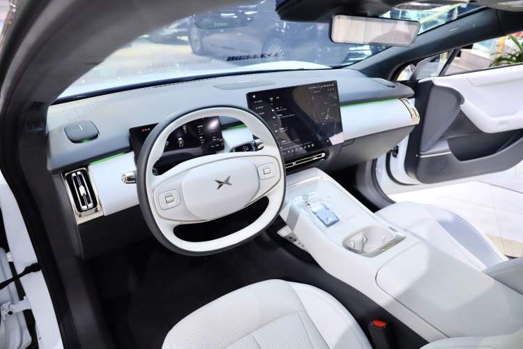 Used XPeng P7+ 2024 Long-Range Max Interior 4