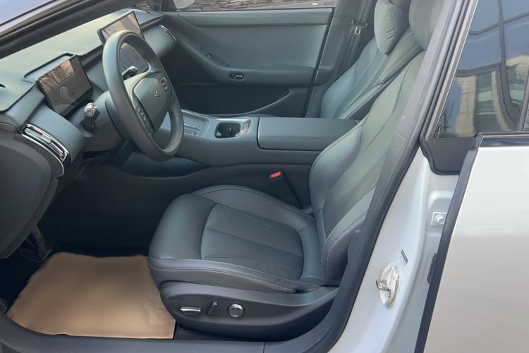 Used XPeng P7+ 2024 Long-Range Max Interior 4