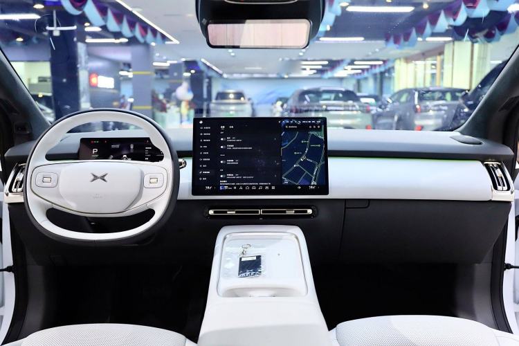 Used XPeng P7+ 2024 Long-Range Max Interior 7