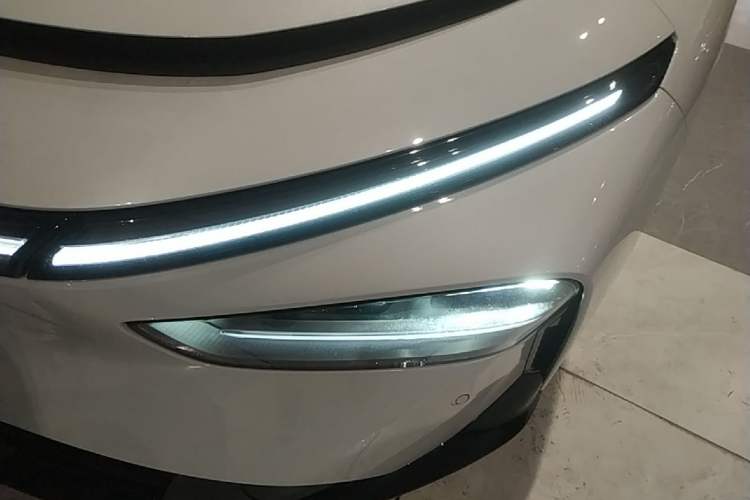 Used XPeng P7+ 2024 Ultra-Long Range Max Left Front Headlight
