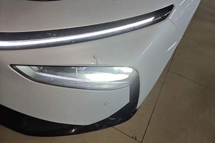 Used XPeng P7+ 2024 Long-Range Max Left Front Headlight