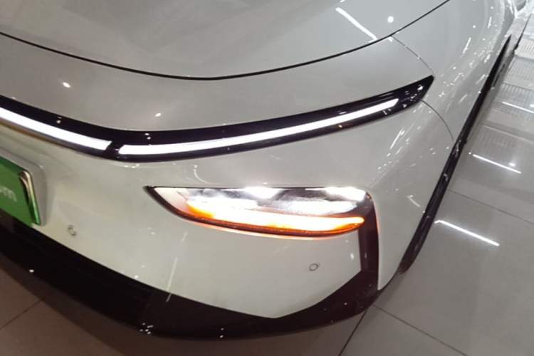 Used XPeng P7+ 2024 Long-Range Max Left Front Headlight