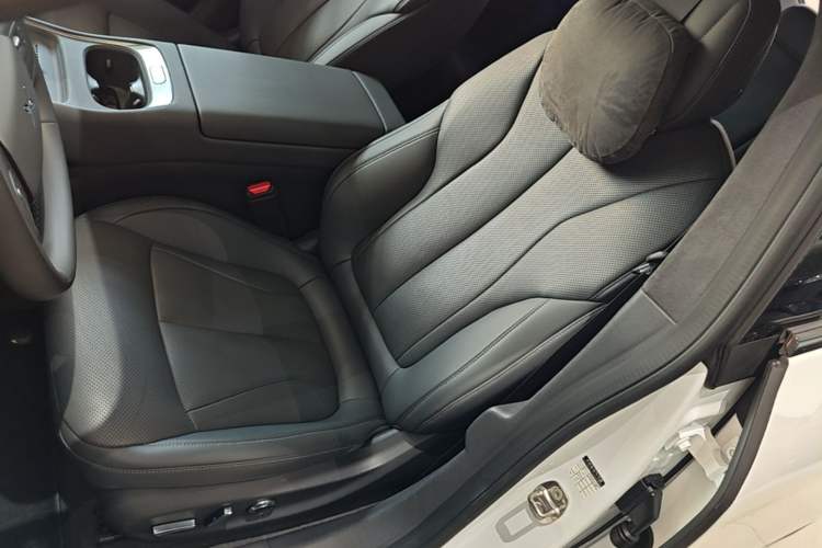 Used XPeng P7+ 2024 Ultra-Long Range Max Left Front Seat
