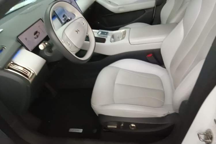 Used XPeng P7+ 2024 Long-Range Max Left Front Seat