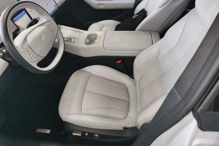 Used XPeng P7+ 2024 Long-Range Max Left Front Seat