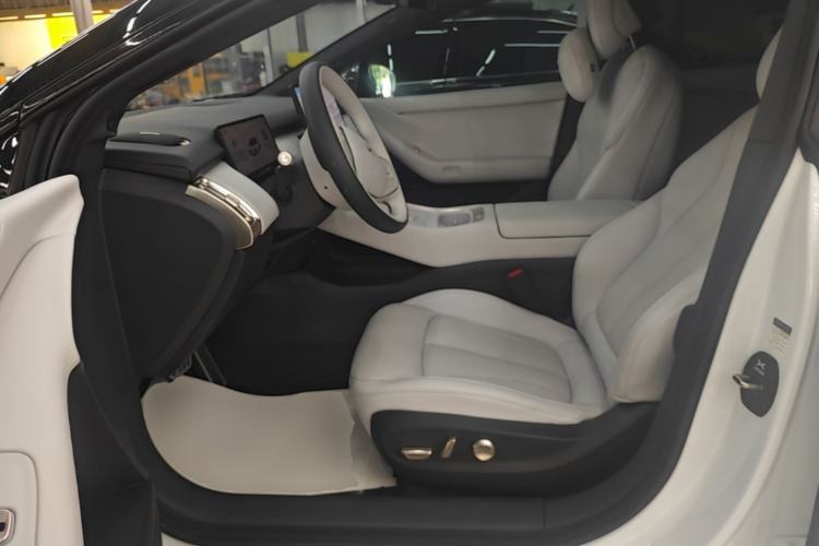Used XPeng P7+ 2024 Ultra-Long Range Max Left Front Seat