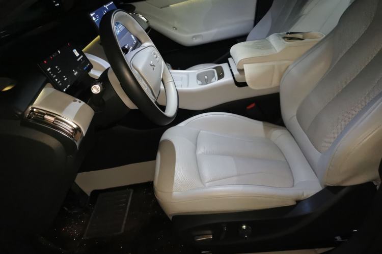 Used XPeng P7+ 2024 Long-Range Max Left Front Seat