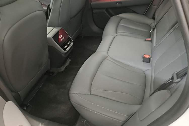 Used XPeng P7+ 2024 Ultra-Long Range Max Left Rear Seat