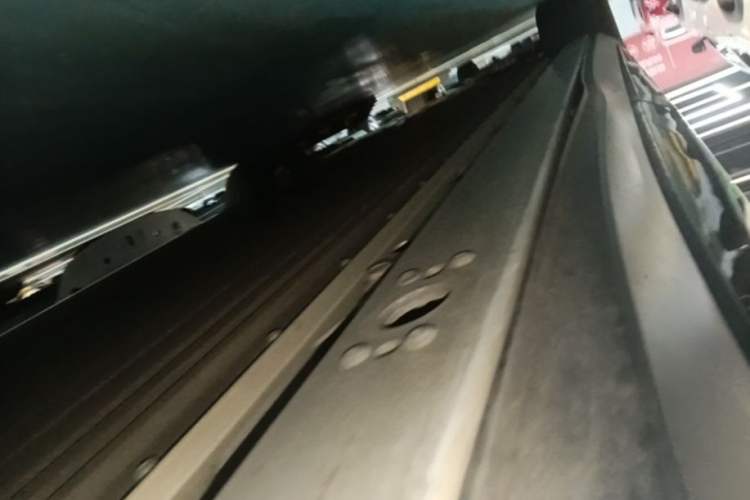 Used XPeng P7+ 2024 Long-Range Max Left Side Sill